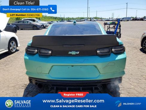 Used 2020 Chevrolet Camaro SS RWD image 8