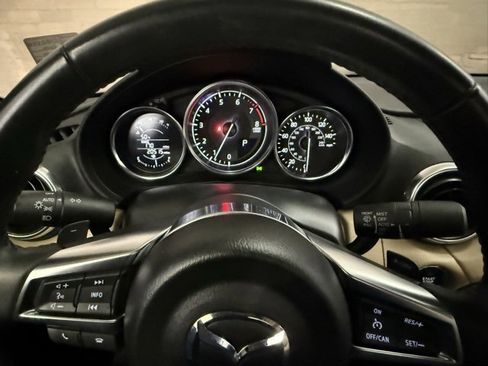 Used 2016 MAZDA MX-5 Miata Grand Touring image 16