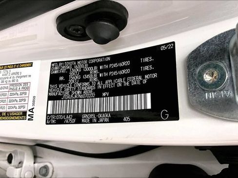 Used 2022 Toyota 4Runner Limited AWD/4WD image 40