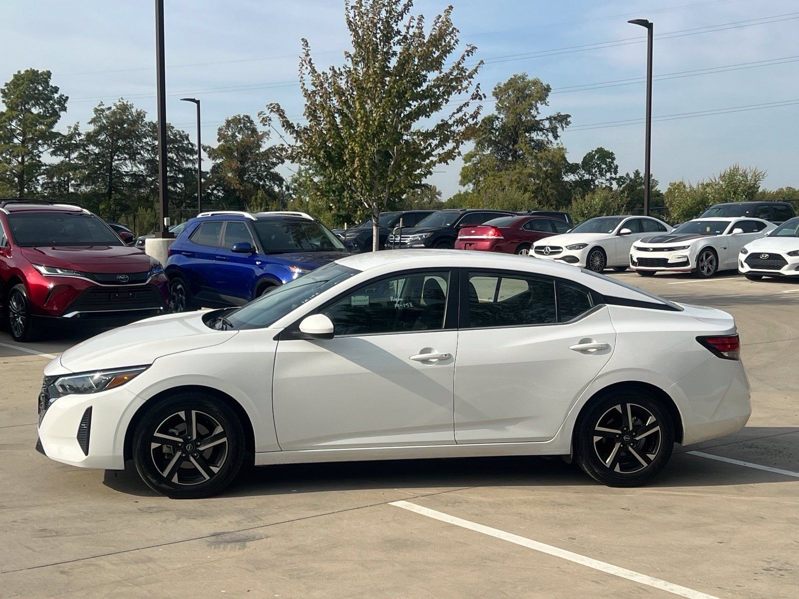 Used 2025 Nissan Sentra SV FWD image 6