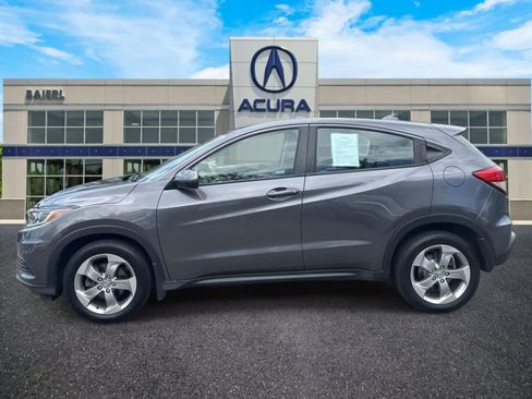 Used 2019 Honda HR-V LX image 2