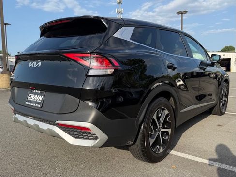 Certified 2025 Kia Sportage EX FWD image 7