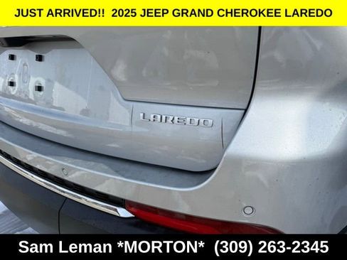 New 2025 Jeep Grand Cherokee L Laredo w/ Luxury Tech Group I image 10