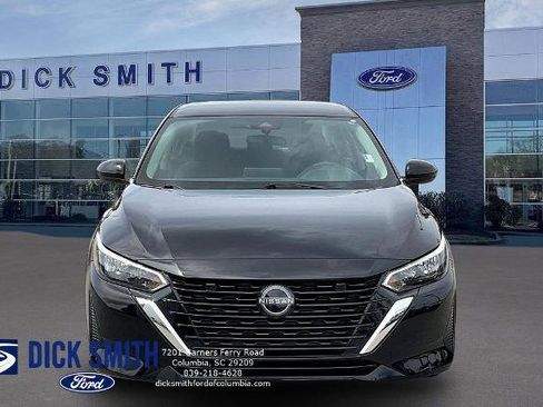 Used 2025 Nissan Sentra SV FWD image 2