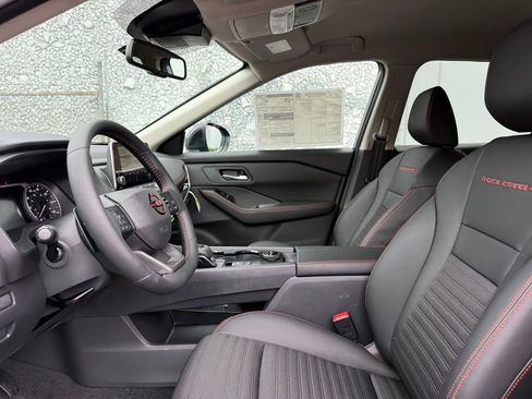 New 2026 Nissan Rogue SV w/ Rock Creek Premium Package AWD/4WD image 15