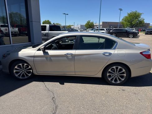 Used 2013 Honda Accord Sport image 8