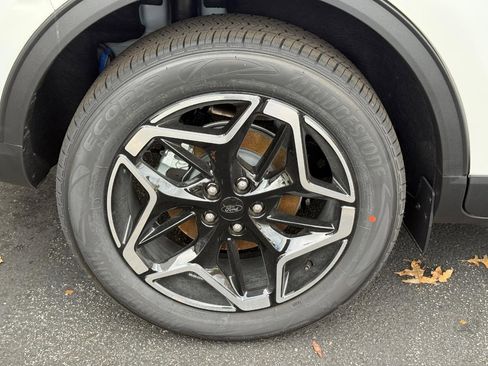 New 2026 Ford Escape Platinum w/ Equipment Group 601A image 4