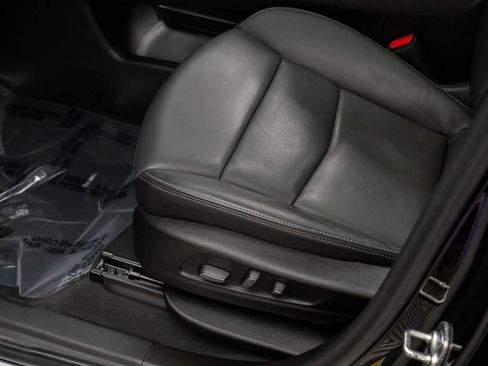 Certified 2024 Cadillac XT6 Premium Luxury w/ LPO, Floor Liner Package image 17