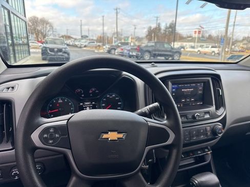 Used 2021 Chevrolet Colorado W/T w/ Custom Special Edition image 18