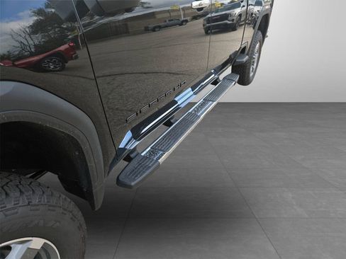 New 2026 GMC Sierra 2500 SLT w/ SLT Premium Package AWD/4WD image 34