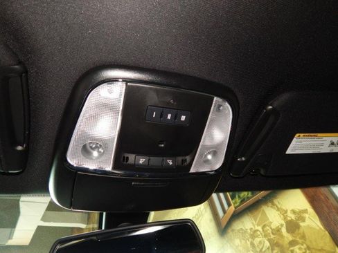 Used 2021 Dodge Charger SRT Hellcat w/ Harman/Kardon Audio Group image 33