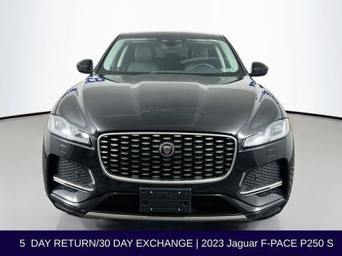 Used 2023 Jaguar F-PACE S AWD/4WD image 2