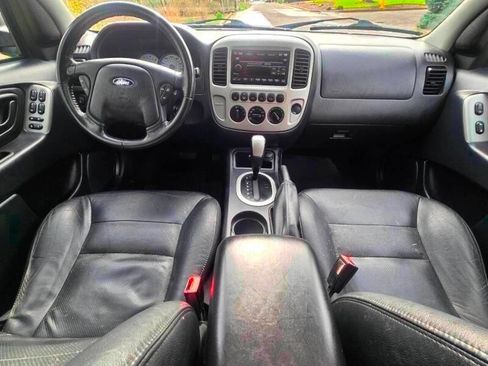 Used 2007 Ford Escape Limited image 9