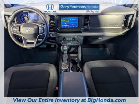 Used 2021 Ford Bronco Big Bend w/ Sasquatch Package image 16