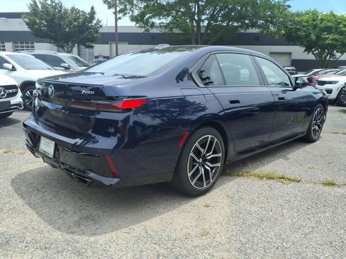Used 2024 BMW 760i xDrive w/ Premium Package AWD/4WD image 6