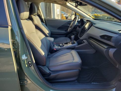 Certified 2025 Subaru Crosstrek 2.5i Limited w/ Crosstrek Mirror Package image 27