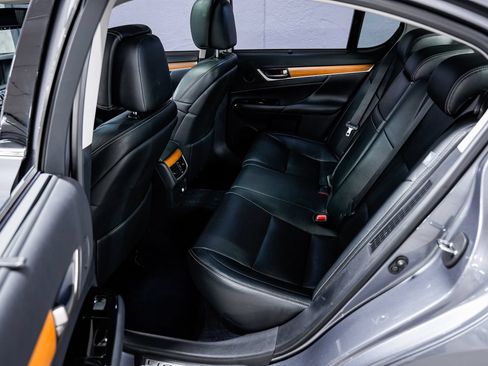 Used 2013 Lexus GS 450h w/ Luxury Pkg RWD image 42