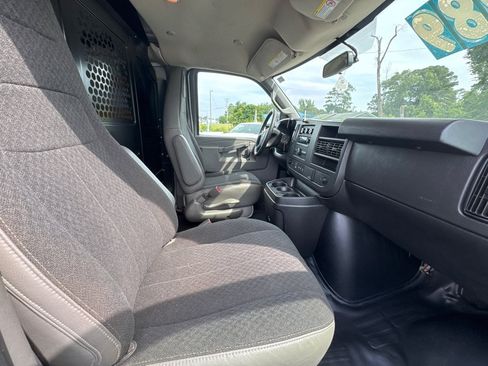 Used 2020 Chevrolet Express 2500 w/ Driver Convenience Package RWD image 8