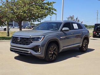 Used 2024 Volkswagen Atlas Cross Sport SEL R-Line AWD/4WD video 3