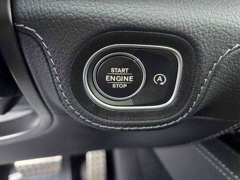 Used 2024 Mercedes-Benz GLS 580 GLS 580 image 38