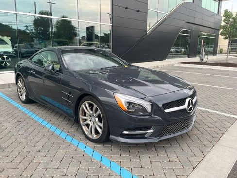 Used 2015 Mercedes-Benz SL 400 image 4