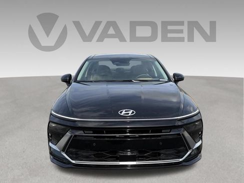 New 2026 Hyundai Sonata Limited FWD image 4