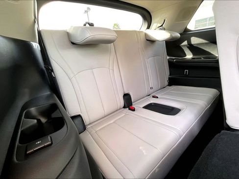 Used 2026 INFINITI QX60 Luxe w/ Cargo Package image 28