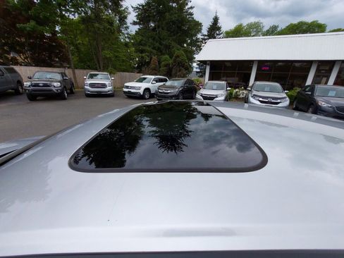 Used 2015 Honda Accord EX-L image 16