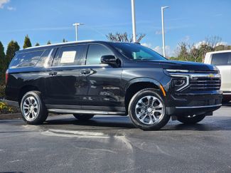 New 2026 Chevrolet Suburban LT w/ Comfort Package video 2