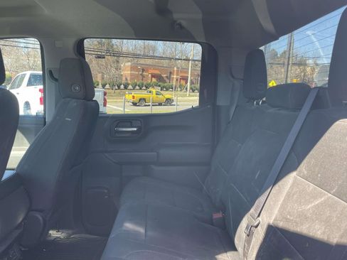 Used 2021 Chevrolet Silverado 1500 LT image 14