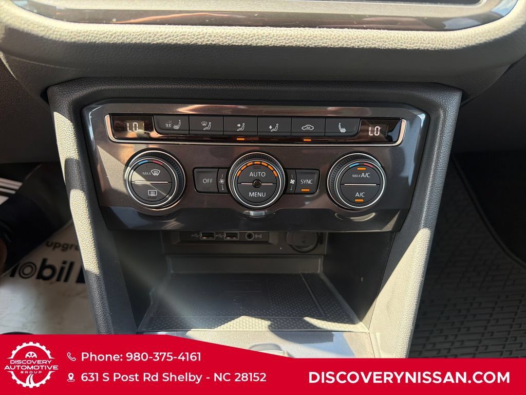 Used 2020 Volkswagen Tiguan SEL AWD/4WD image 21
