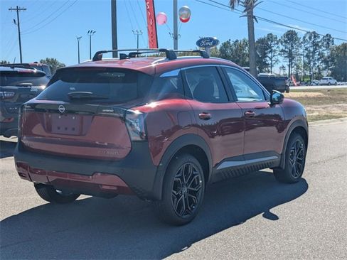 New 2026 Nissan Kicks SR w/ Illumination Package image 3
