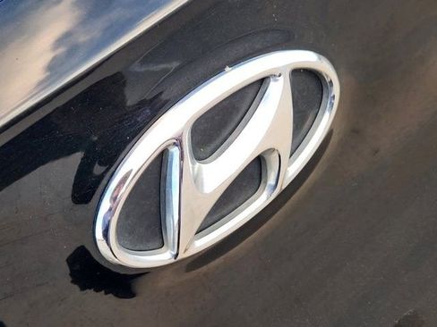 Used 2019 Hyundai Tucson Value w/ Cargo Package image 11