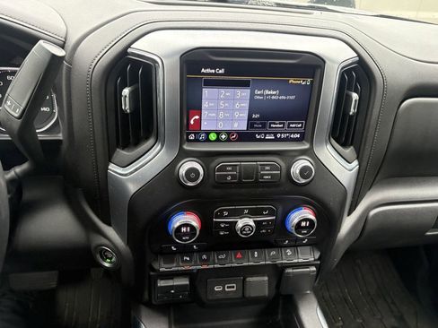 Used 2020 GMC Sierra 1500 Elevation w/ Elevation Value Package image 17