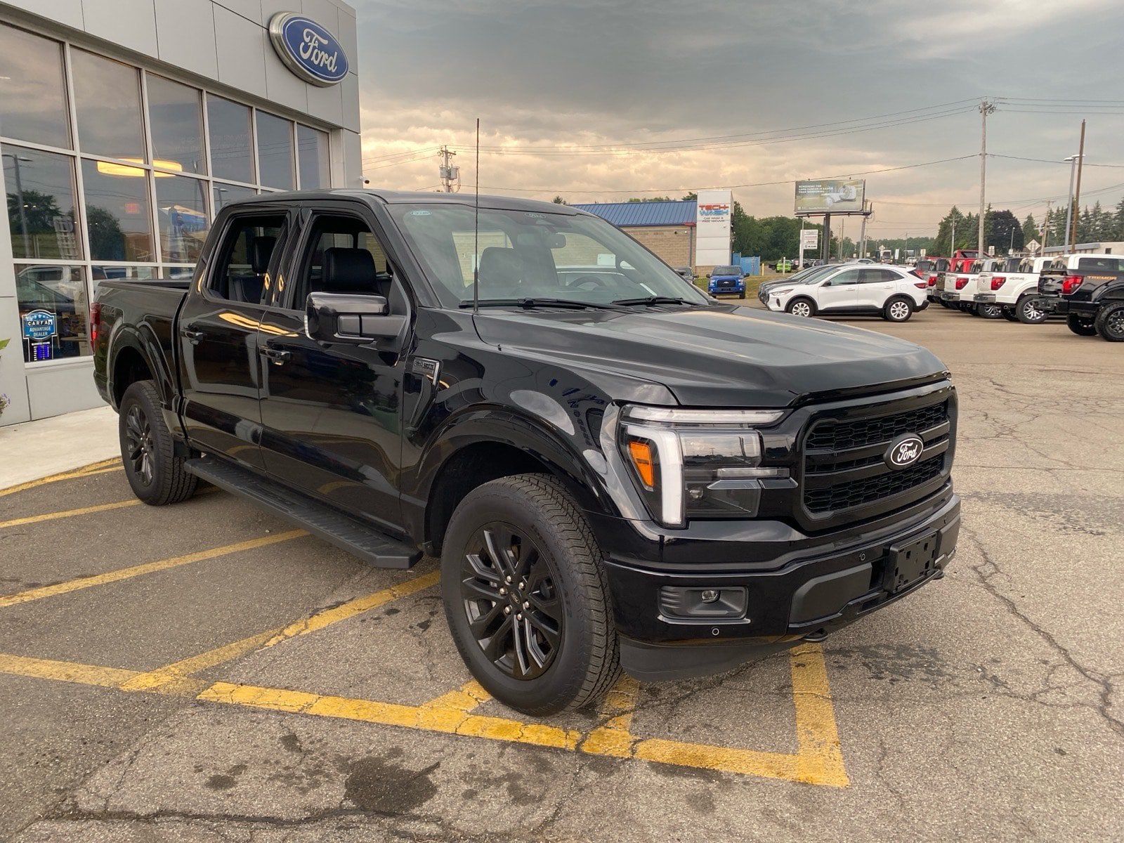 Used 2026 Ford F150 Lariat AWD/4WD image 8