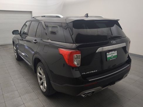 Used 2020 Ford Explorer Platinum w/ Premium Technology Package AWD/4WD image 5