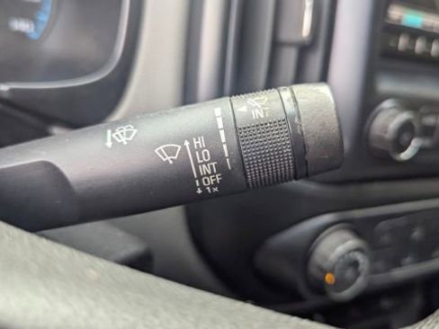 Used 2016 Chevrolet Colorado W/T image 25