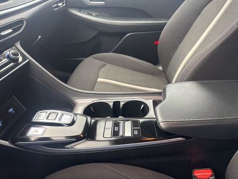 Used 2023 Hyundai Sonata SE image 26