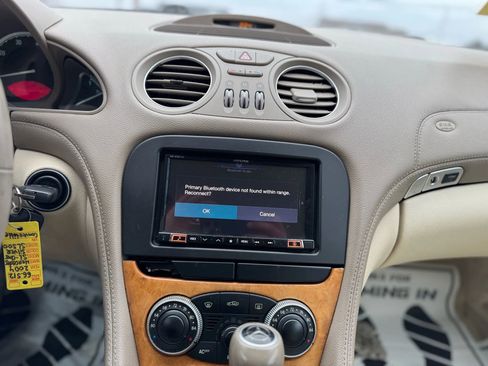 Used 2004 Mercedes-Benz SL 500 image 22