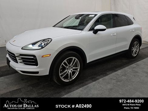 Used 2023 Porsche Cayenne w/ Assistance Package image 1