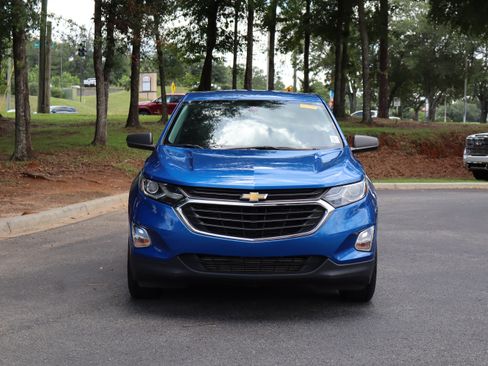 Used 2019 Chevrolet Equinox LS FWD image 3
