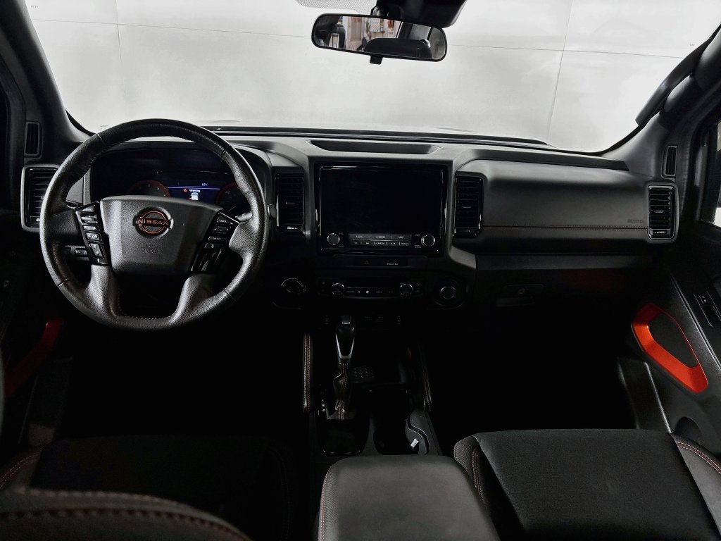 Used 2022 Nissan Frontier PRO-4X AWD/4WD image 12