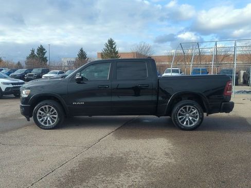 Used 2019 RAM 1500 Laramie w/ Sport Appearance Package image 6