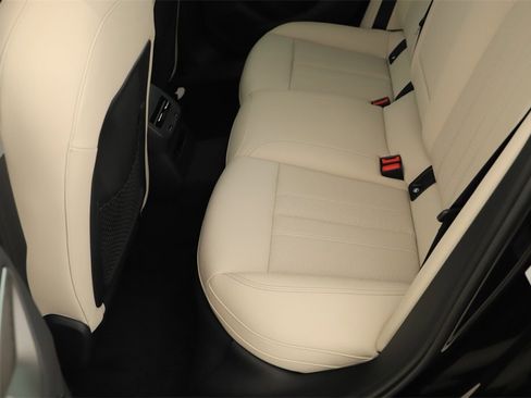 New 2025 Audi A5 2.0T Prestige image 28