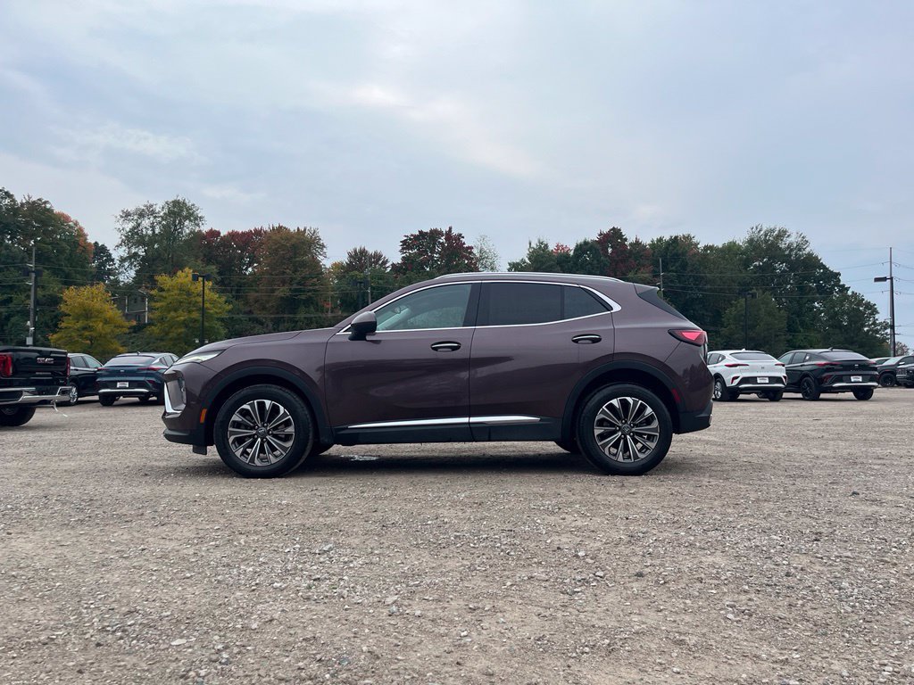 Used 2025 Buick Envision Preferred AWD/4WD image 15