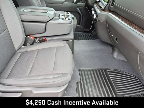 New 2026 GMC Sierra 1500 SLE w/ Preferred Package RWD image 19