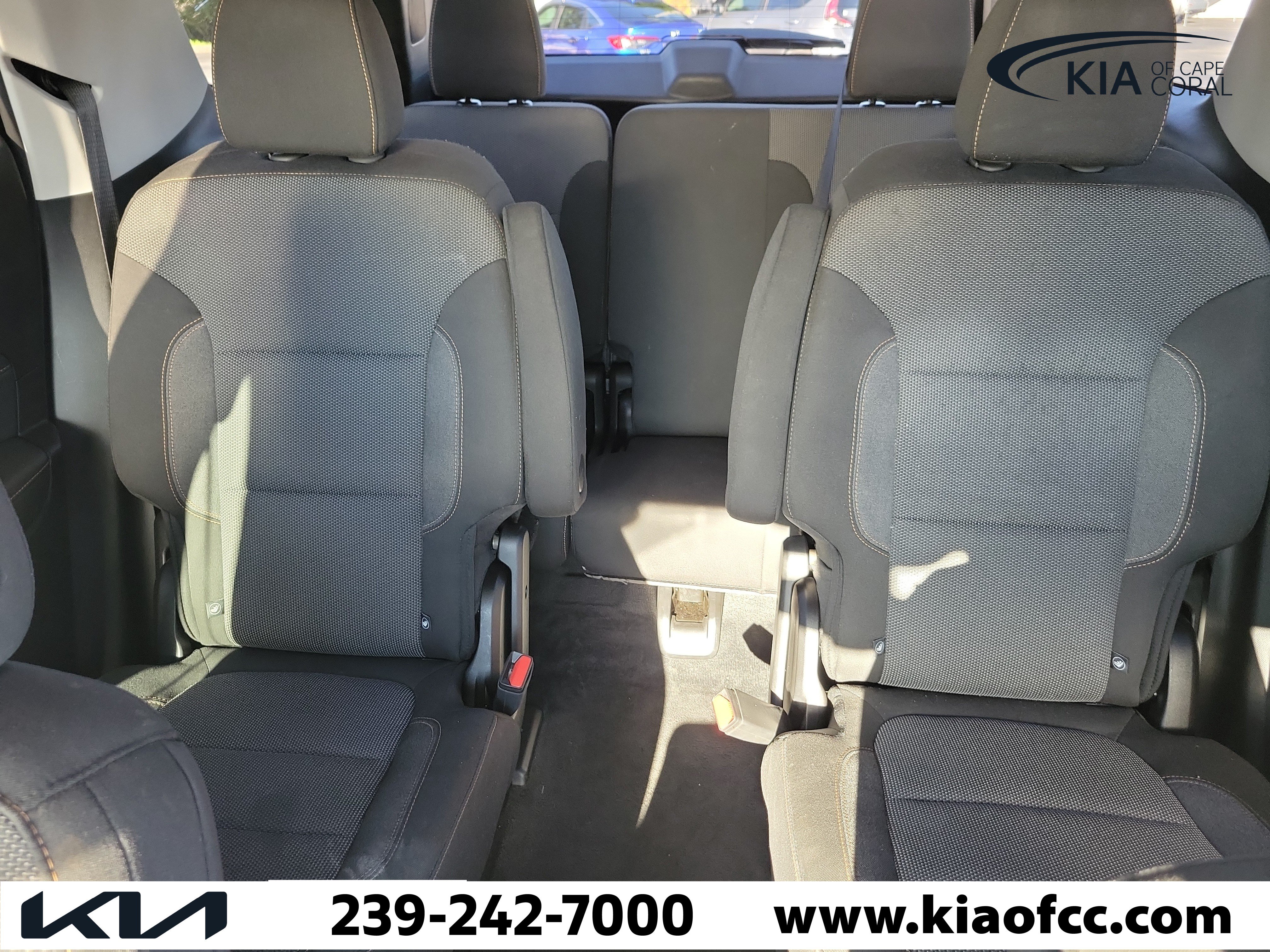 Used 2020 Chevrolet Traverse LT FWD image 29