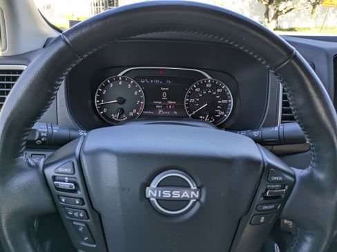 Used 2024 Nissan Frontier SV w/ SV Convenience Package image 25