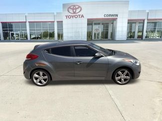 Used 2012 Hyundai Veloster FWD video 2