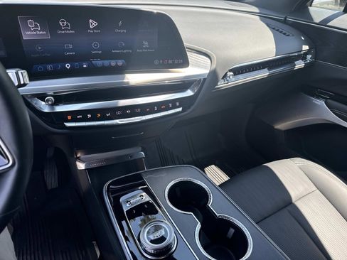 Certified 2025 Cadillac Lyriq Luxury w/ LPO, Floor Liner Package AWD/4WD image 22